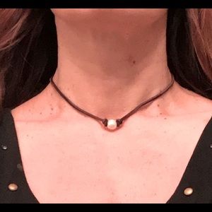 Leather and pearl choker